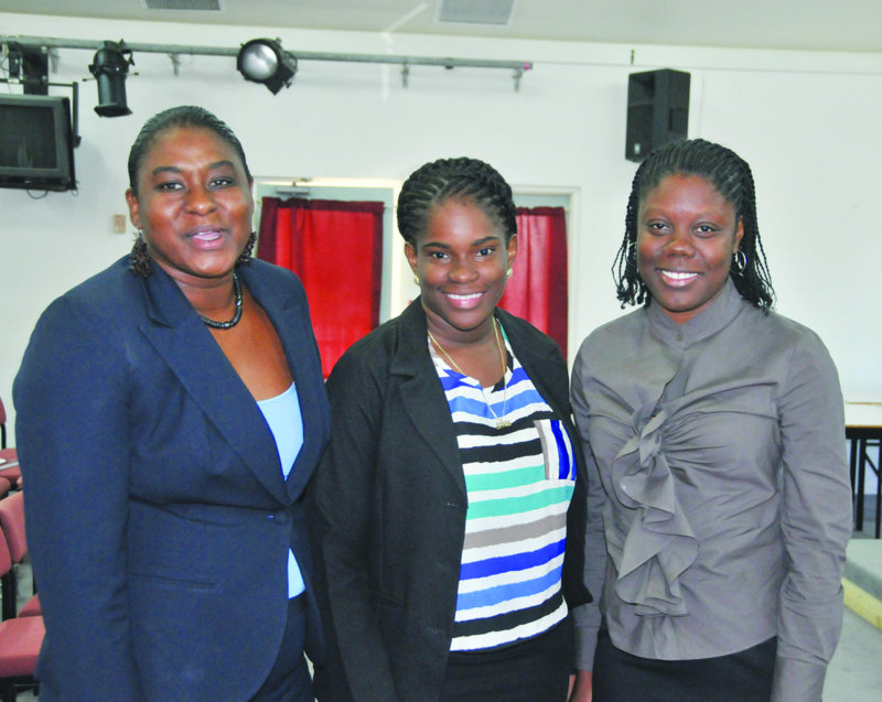 ANGUILLA REVIEWS MEDIUM TERM ECONOMIC STRATEGY Dr. Harrigan: “Anguillians Fearful For The Future”