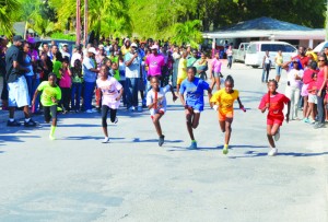 Female relay race at the start point