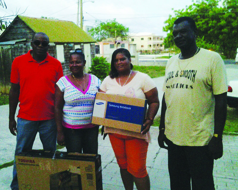 WARRIORS SPORTS CLUB HOLDS MOTHERS’ DAY RAFFLE