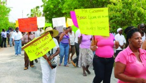 Protesters marching to Governor's Office at Old Ta