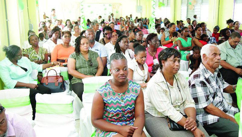 VIVIEN VANTERPOOL SCHOOL’S STUDENTS GRADUATE