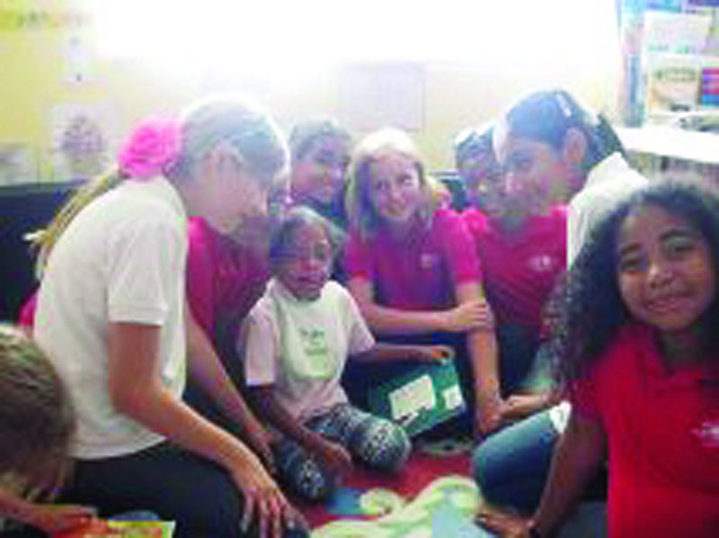 Learning Unlimited Preparatory School in St Maarten donates to DOVE Centre