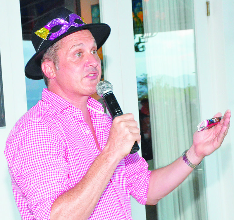 CUISINART HOLDS ANNUAL STAFF PARTY Awards Outstanding Employees