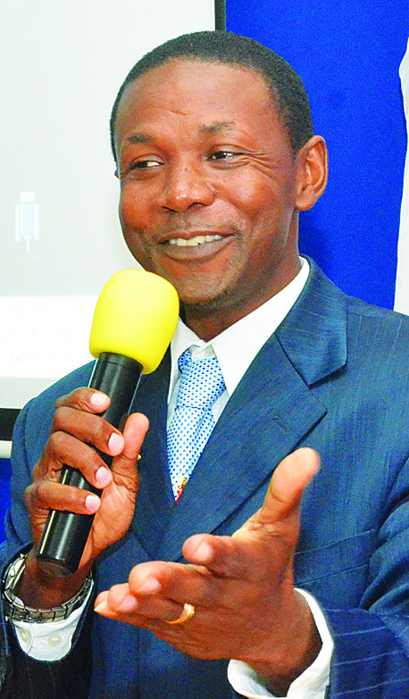 Church & Community: ACAN AWARDS HIV/AIDS WORKERS AT CHURCH SERVICE