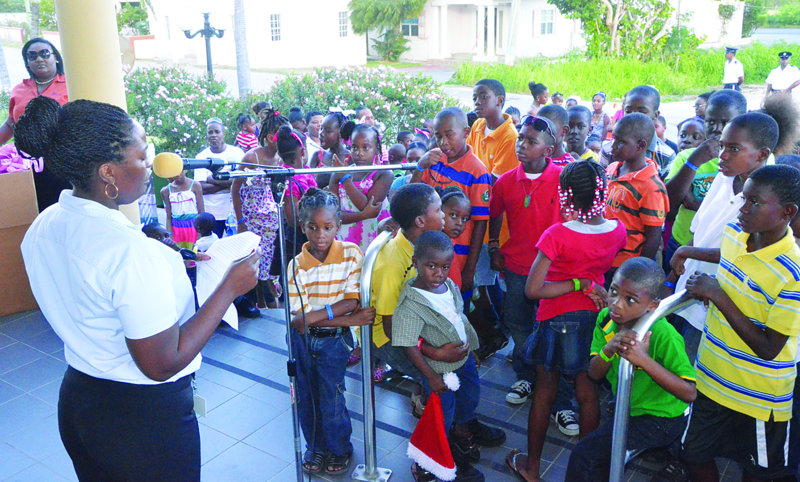 NATIONAL BANK SHARES WITH CHILDREN FOR CHRISTMAS