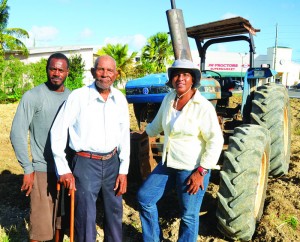 L-R: Sheldon Richardson, Charlie Gumbs and Ms Aurjul Wilson