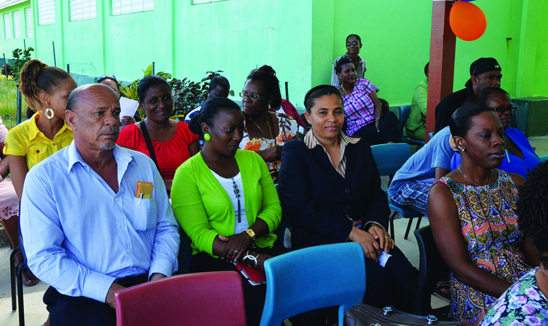 VIVIEN VANTERPOOL SCHOOL BEGINS MEALS FOR STUDENTS