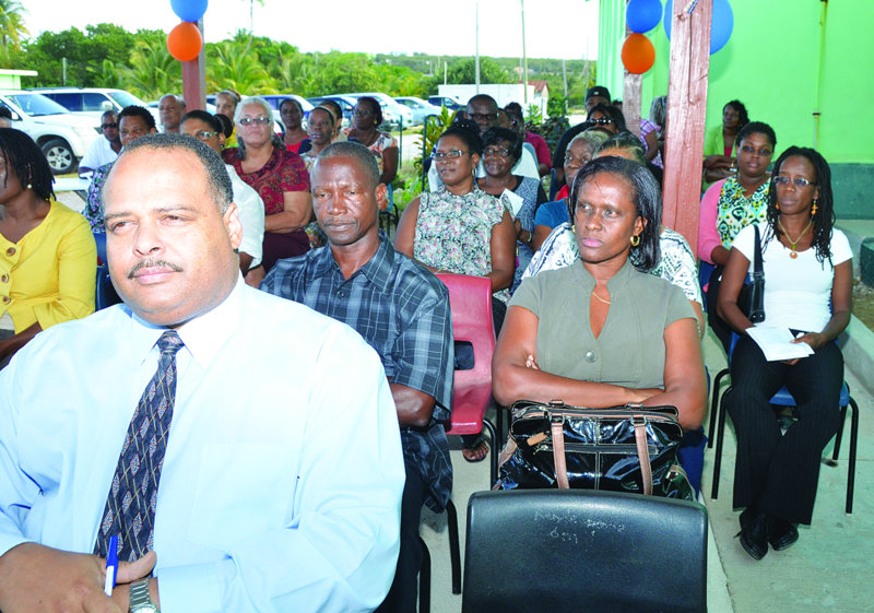 VIVIEN VANTERPOOL SCHOOL BEGINS MEALS FOR STUDENTS