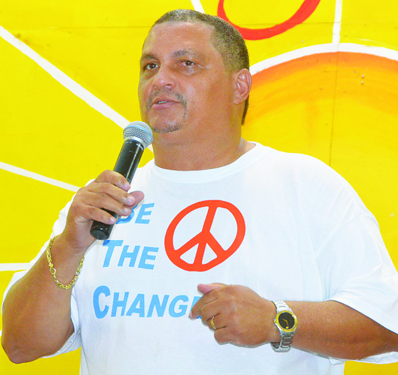 TIMOTHY HODGE: “WE NEED TO STOP THE VIOLENCE”