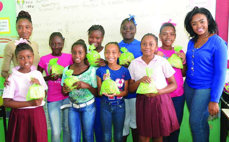 ANGUILLIAN SINGER SPEAKS TO STUDENTS ABOUT MUSIC