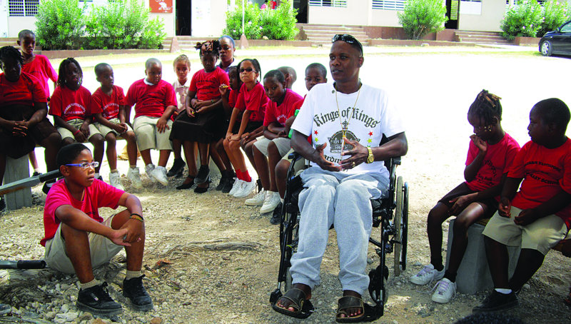 RANDY HODGE VISITS WITH BEST END JUNIOR OPTIMIST CLUB