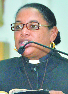 Rev Candis Niles