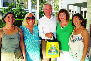 Pictured left to right AARF Board members Estelle Slade & Suzie Donahue, Richard Alexander (Viceroy General Manager) Jackie Pascher, AARF President and Lynne Bernbaum.