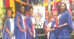 graduates-carla-richards-leslie-gumbs-roslyn-forde-and-mavis-rogers-with-dr