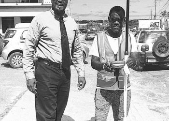 MINISTER HAYDN HUGHES SPEAKS ON VALLEY MAIN ROAD, CUISINART