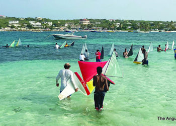 GORGEOUS SCILLY CAY AND TROPICAL DISTRIBUTORS  HOLDS “MODEL BOATS RACE”