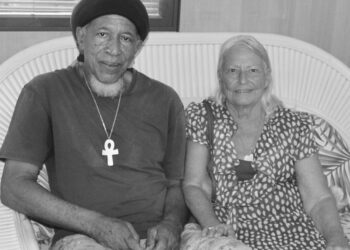 THRILLS AND SKILLS IN THE SCIENCE OF BOAT BUILDING AND BOAT RACING