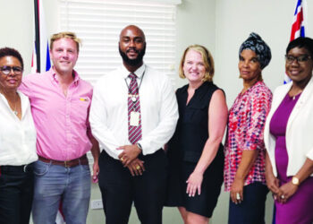 BERMUDAIR PAY COURTESY VISIT TO ANGUILLA